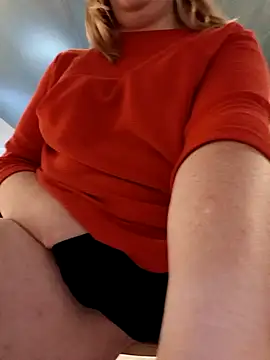 NoLubricantNeeded online show from 10-15-25, 09:17