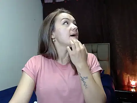 PenelopeMist online show from 02-07-26, 01:57