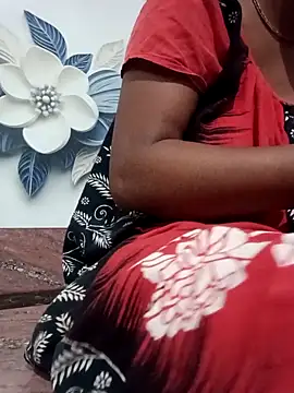 Snapshot of Hot-anjale chatting on 10-28-25, 12:37 Hot-anjale online show from 10-28-25, 12:37