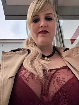 Sexybiene969 online show from 04-19-26, 03:46