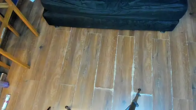 scarlet edwars online show from 10-25-25, 05:24