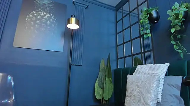 scarlet edwars online show from 02-27-26, 07:03