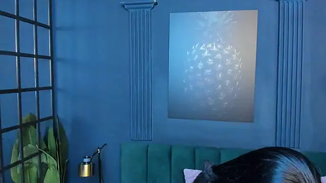 scarlet edwars online show from 10-17-25, 07:15