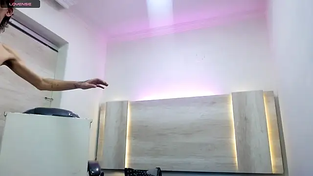 Dirty Kingg online show from 03-04-25, 02:27