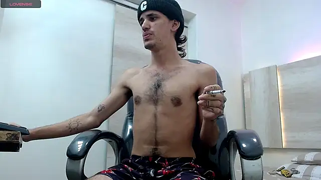 Dirty Kingg online show from 03-19-25, 01:10