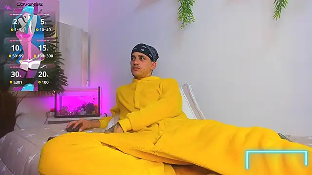 Dirty Kingg online show from 10-13-25, 08:10