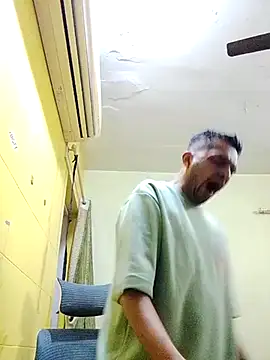 crazyfreaking online show from 03-16-25, 05:39