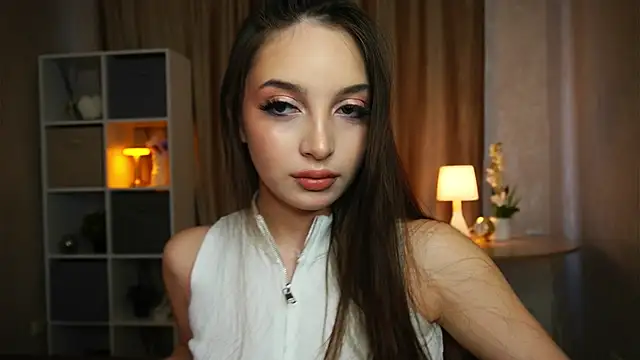 Snapshot of AccaAfton chatting on 02-22-25, 04:07 AccaAfton online show from 02-22-25, 04:07