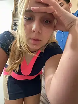 hotamanda01 online show from 10-17-25, 03:03