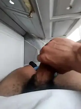 aymenso online show from 04-12-26, 02:53