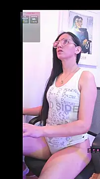 Snapshot of RachelsX chatting on 10-15-25, 07:22 RachelsX online show from 10-15-25, 07:22