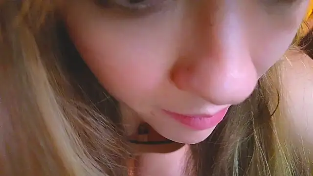 Snapshot of DemiDee chatting on 12-09-24, 05:19 DemiDee online show from 12-09-24, 05:19