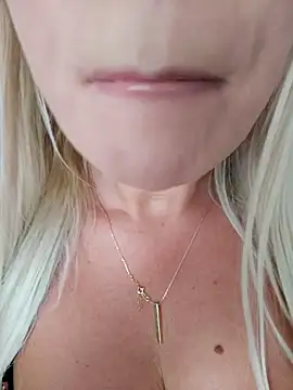 visnjica online show from 09-19-25, 03:16