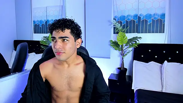 LucasCarterr online show from 03-01-25, 03:43