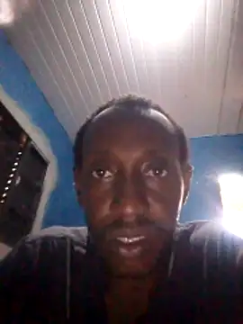 Snapshot of Ailton9865 chatting on 12-02-25, 11:12 Ailton9865 online show from 12-02-25, 11:12