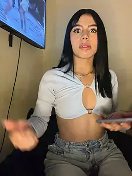 Laura-Khalifa online show from 02-08-26, 06:44