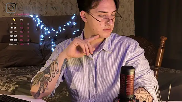 dark-willoww online show from 02-22-25, 08:53