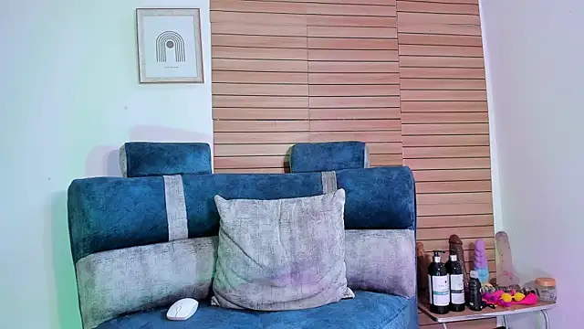 Abbiee 8 online show from 11-09-25, 04:33