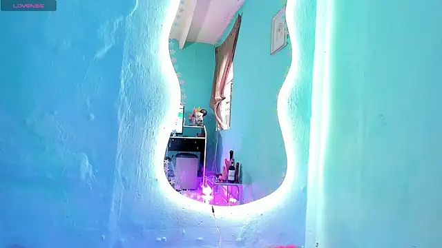 Abbiee 8 online show from 03-14-25, 04:09