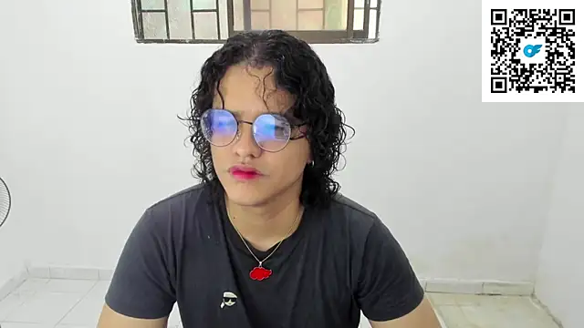 Diane blossom online show from 11-23-25, 06:07