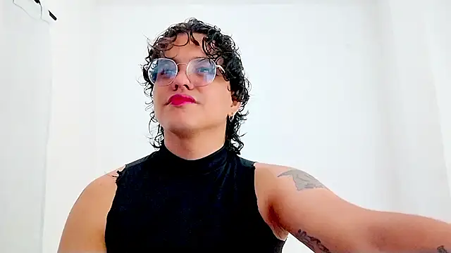 Snapshot of Diane_blossom chatting on 02-20-26, 12:51 Diane blossom online show from 02-20-26, 12:51