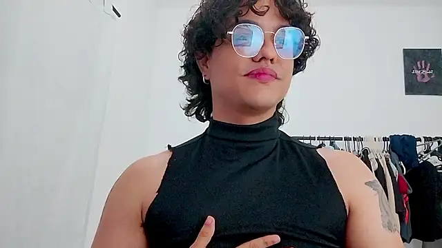 Snapshot of Diane_blossom chatting on 02-26-26, 01:49 Diane blossom online show from 02-26-26, 01:49