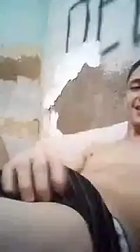 Snapshot of shuelldin chatting on 03-04-25, 04:38 shuelldin online show from 03-04-25, 04:38