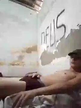 Snapshot of shuelldin chatting on 02-23-25, 06:01 shuelldin online show from 02-23-25, 06:01