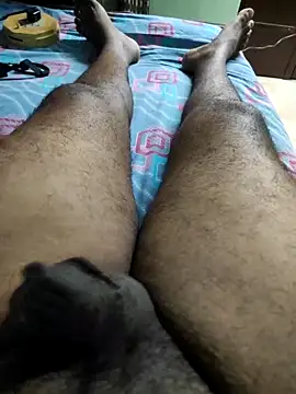 Snapshot of Tamil_small_cock chatting on 09-30-25, 06:03 Tamil small cock online show from 09-30-25, 06:03