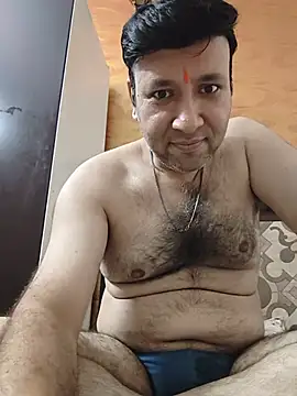 Snapshot of innocentboy1987 chatting on 07-07-26, 04:32 innocentboy1987 online show from 07-07-26, 04:32