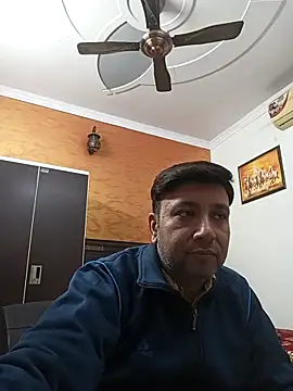 innocentboy1987 online show from 11-10-25, 04:39