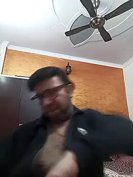 innocentboy1987 online show from 02-13-25, 11:06