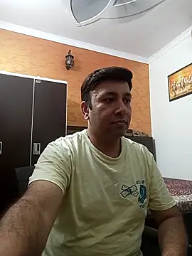 innocentboy1987 online show from 09-15-25, 05:08