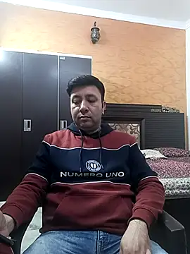 innocentboy1987 online show from 11-29-25, 05:29