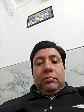 innocentboy1987 online show from 02-11-25, 04:13