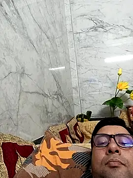 innocentboy1987 online show from 03-17-25, 11:31