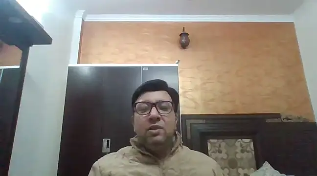 innocentboy1987 online show from 03-11-25, 06:52