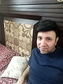 innocentboy1987 online show from 04-19-26, 05:19