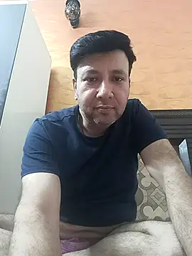 innocentboy1987 online show from 05-03-26, 04:21