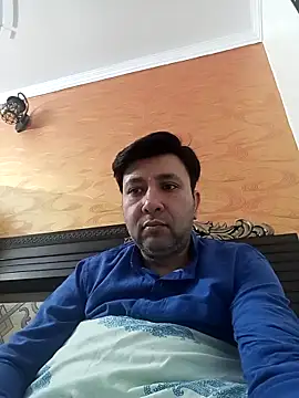 innocentboy1987 online show from 04-10-26, 06:53