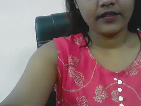 Queen Of Delhi online show from 10-26-25, 07:31