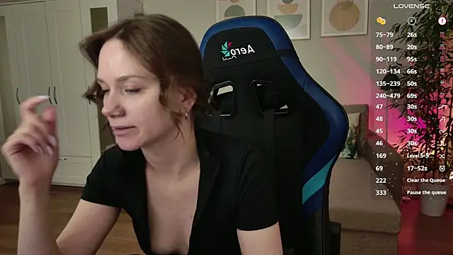 alexa feels  online show from 04-02-26, 04:02
