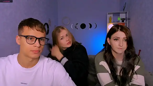 catherine kitty online show from 10-13-25, 07:04