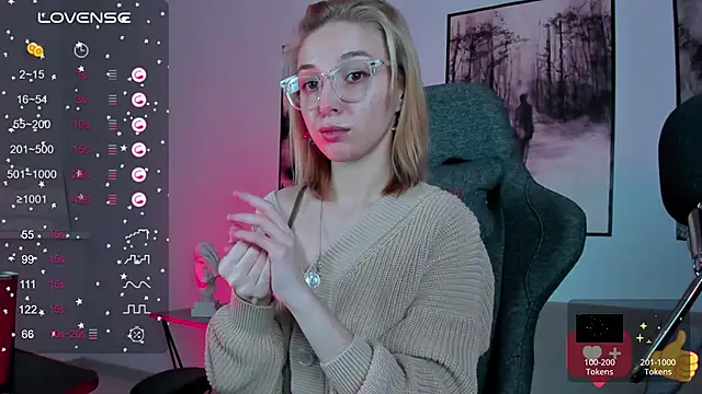 PhilippaAdamas online show from 02-20-25, 05:44