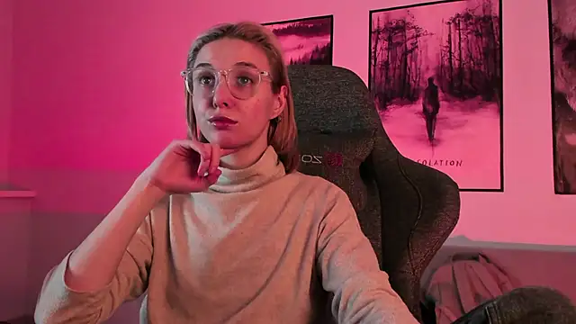 PhilippaAdamas online show from 02-28-25, 08:53