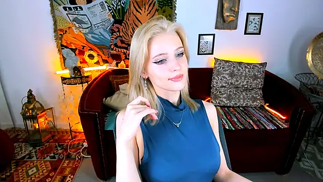 LeonaStane online show from 11-07-25, 05:06