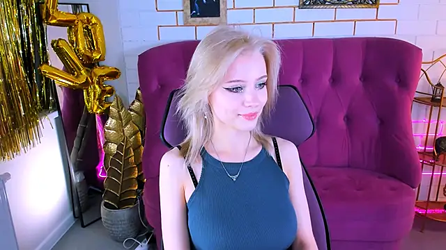 LeonaStane online show from 11-06-25, 04:55