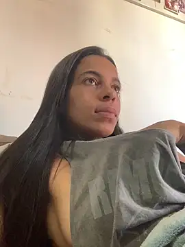 Snapshot of casalshowtime2 chatting on 03-27-26, 11:44 casalshowtime2 online show from 03-27-26, 11:44