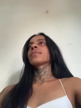 Snapshot of casalshowtime2 chatting on 03-29-26, 04:52 casalshowtime2 online show from 03-29-26, 04:52