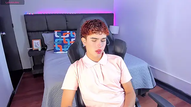 Aiiden 15 online show from 12-15-25, 12:44